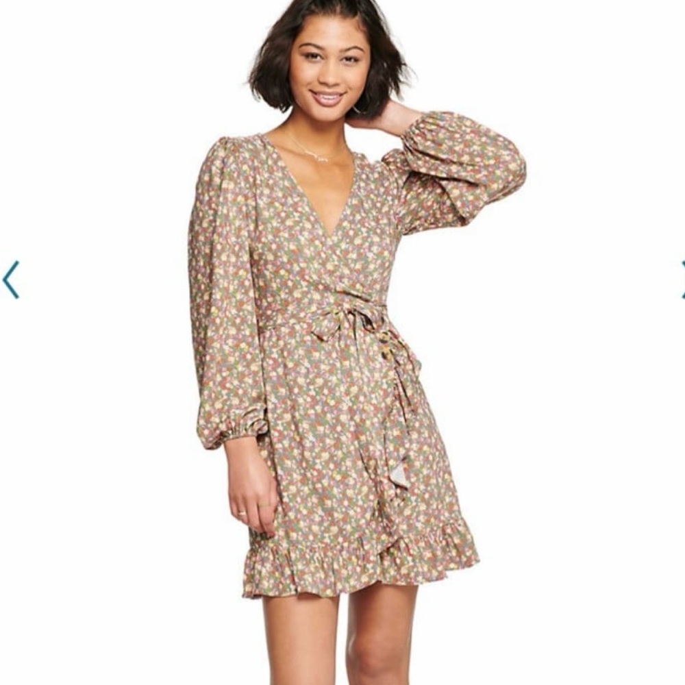 SO Cottagecore Floral Wrap Mini Dress Long Puff Sleeve Ruffle Hem Romantic Boho